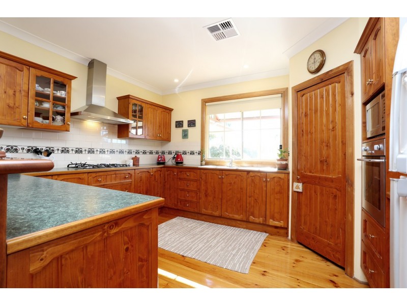 21 Holland Drive, Williamstown SA 5351