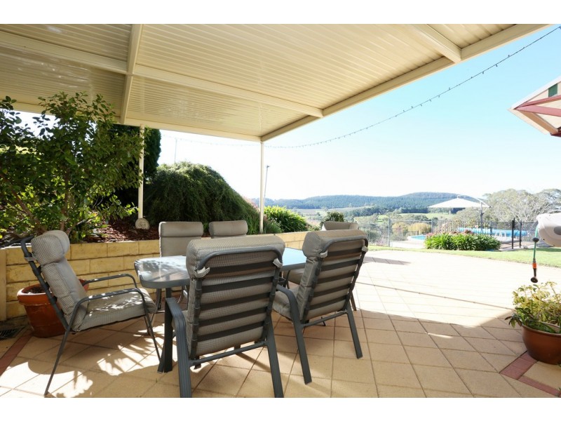 21 Holland Drive, Williamstown SA 5351