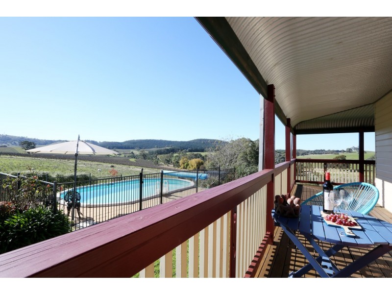 21 Holland Drive, Williamstown SA 5351