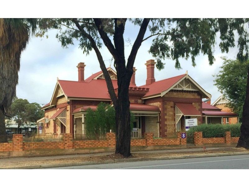 8 Adelaide Road, Gawler South SA 5118