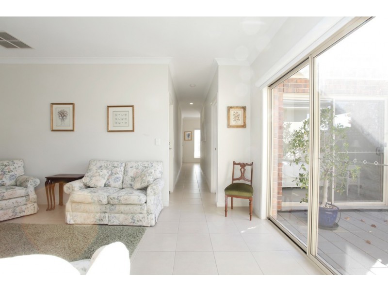 12 McKinlay Avenue, Gawler East SA 5118