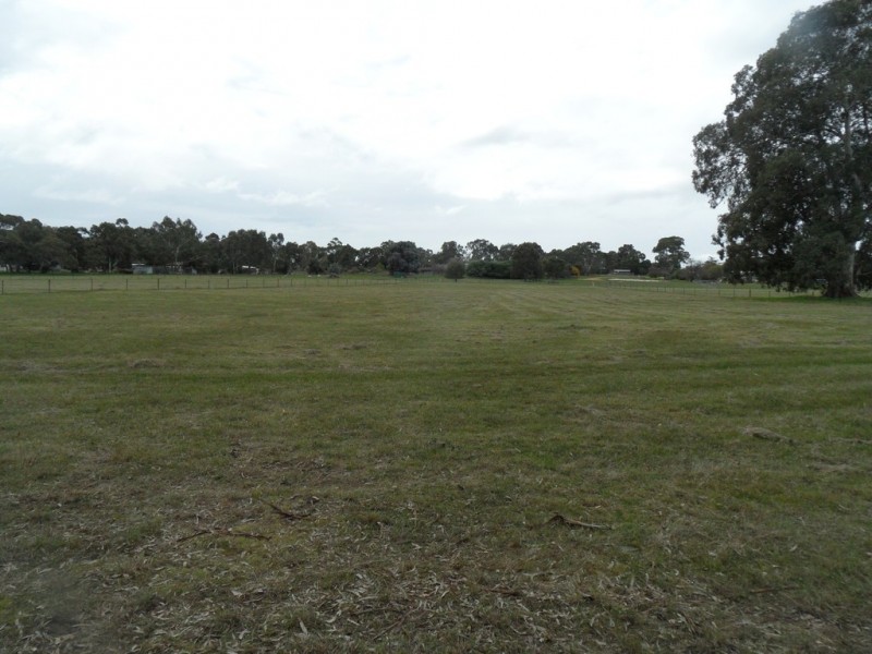 Lot 3 Balmoral Road, Cockatoo Valley SA 5351