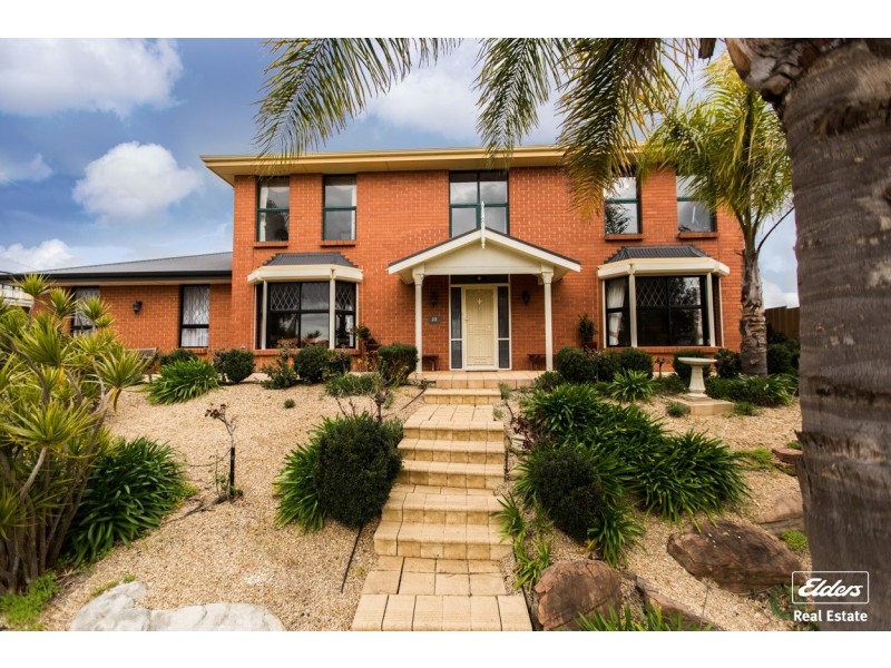 22 McGahan Crescent, Gawler East SA 5118