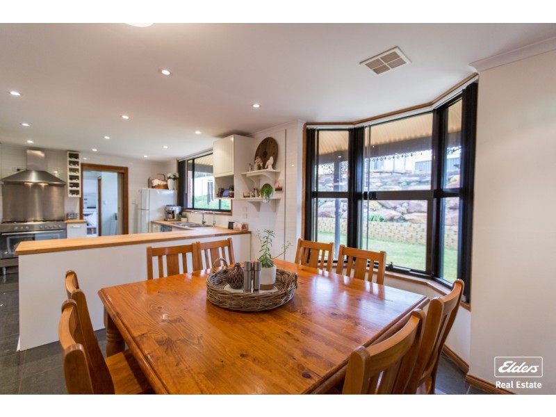 22 McGahan Crescent, Gawler East SA 5118