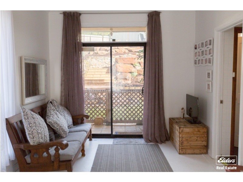 22 McGahan Crescent, Gawler East SA 5118