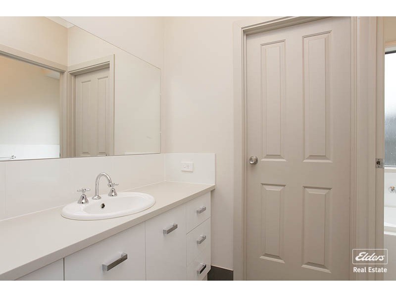 17A Barnet Road, Evanston SA 5116