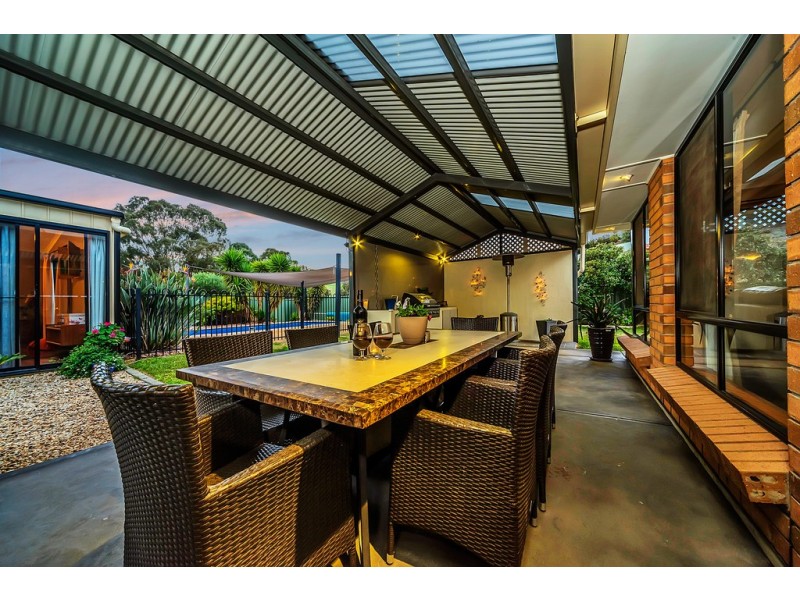 3 Compass Court, Hewett SA 5118