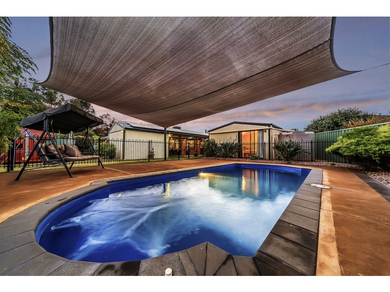 3 Compass Court, Hewett SA 5118