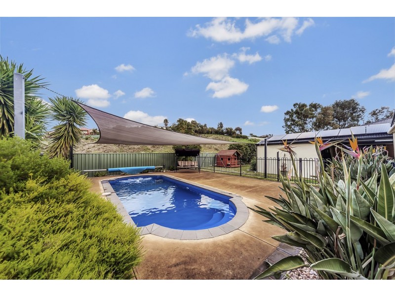 3 Compass Court, Hewett SA 5118