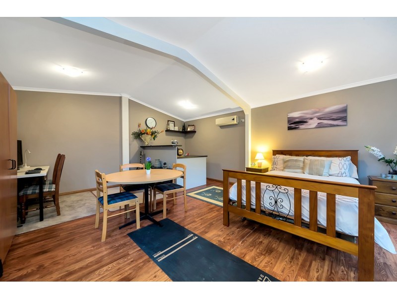 3 Compass Court, Hewett SA 5118