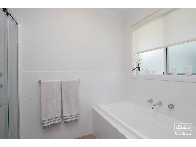 51 Trestrail Circuit, Williamstown SA 5351