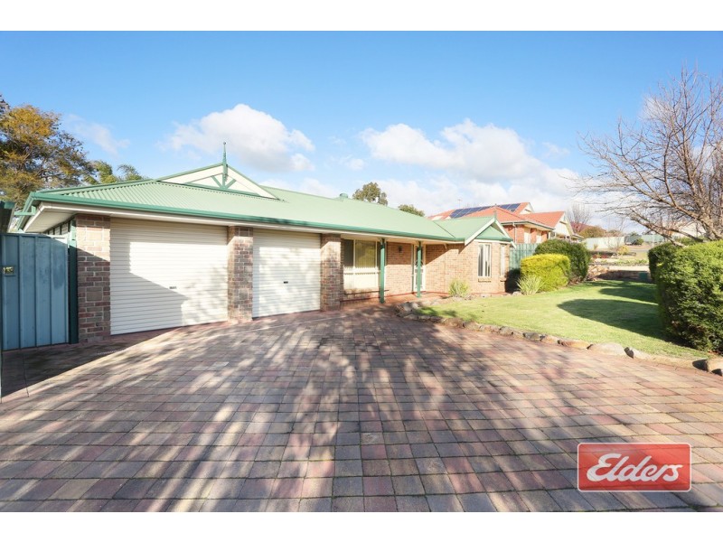 18 Goldfinch Way, Hewett SA 5118
