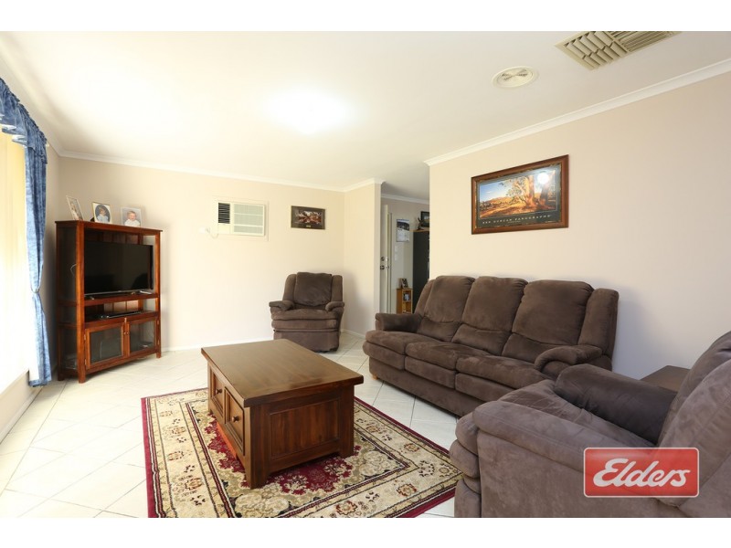 18 Goldfinch Way, Hewett SA 5118