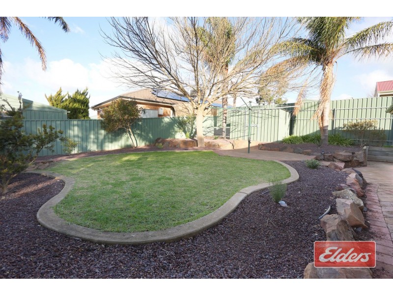 18 Goldfinch Way, Hewett SA 5118