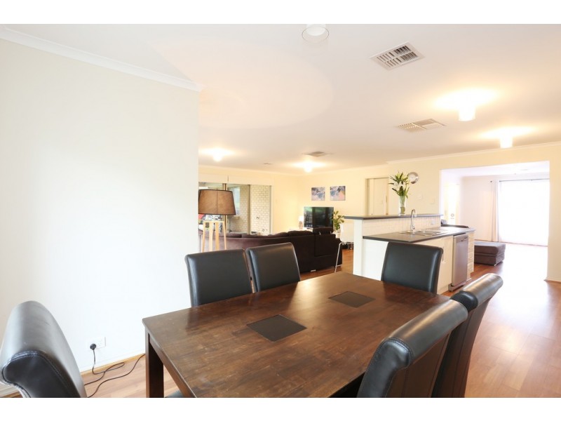 83 Kingfisher Drive, Hewett SA 5118