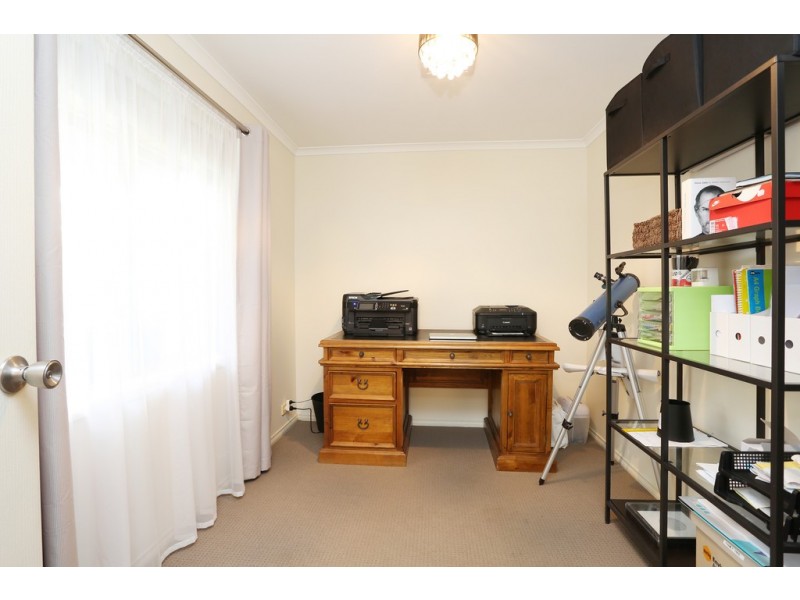 83 Kingfisher Drive, Hewett SA 5118