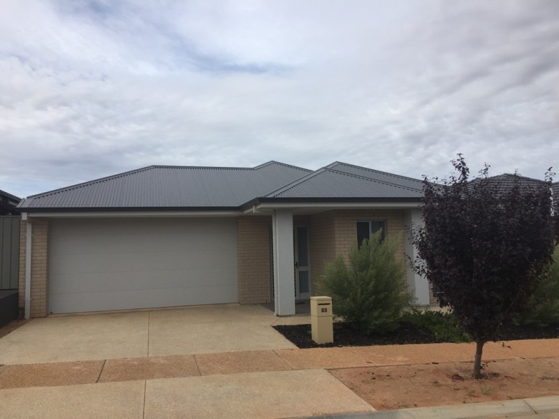 10 ATWELL CRESCENT, Evanston South SA 5116