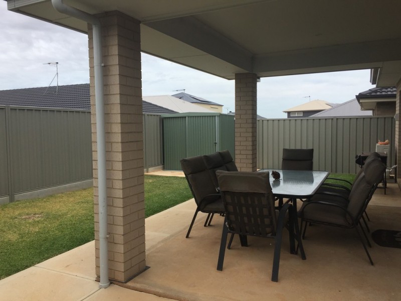 10 ATWELL CRESCENT, Evanston South SA 5116