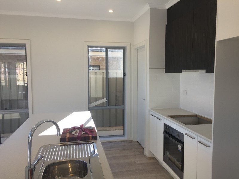 Lot 293 (13) ATWELL CRESCENT, Evanston South SA 5116