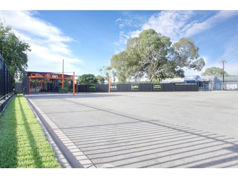 16 Anderson Walk, Smithfield SA 5114