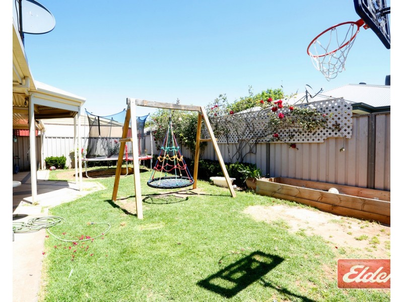 12 Baldock Street, Evanston Park SA 5116