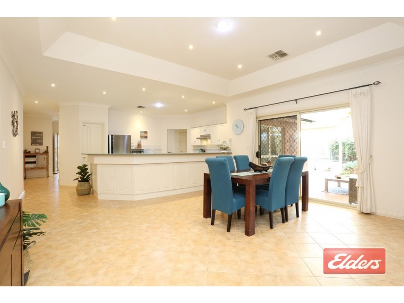 4 McKinlay Drive, Hewett SA 5118