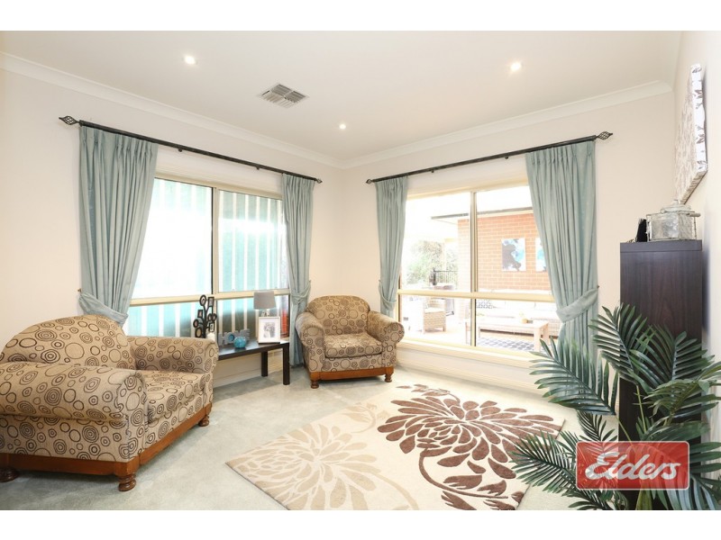 4 McKinlay Drive, Hewett SA 5118