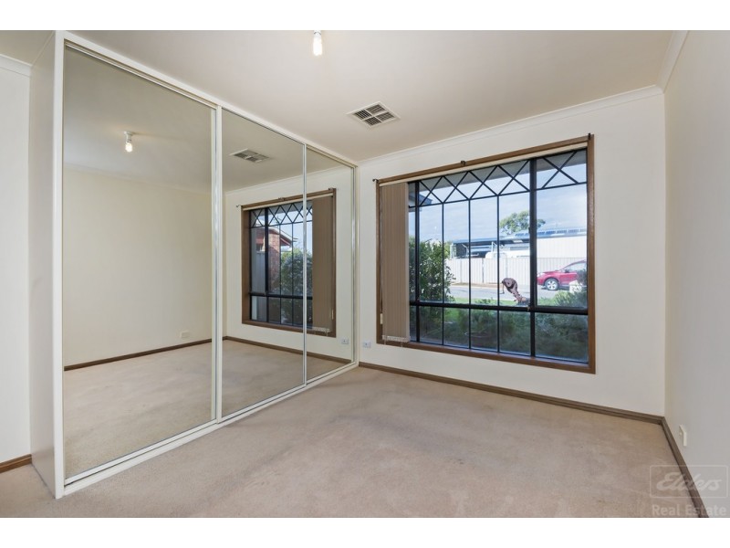 9 Creedon Close, Evanston Park SA 5116