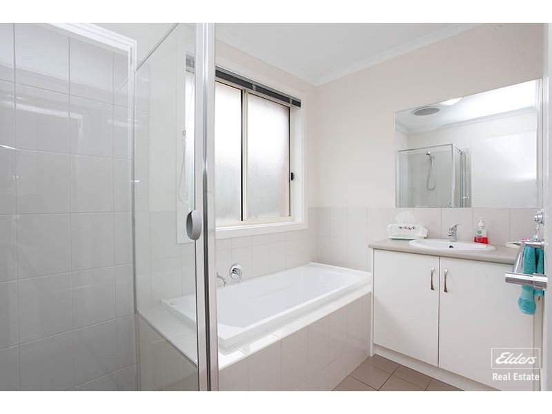 36 Mattei Court, Evanston SA 5116