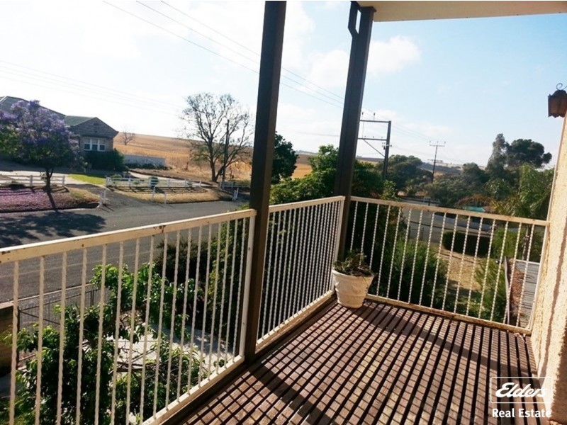 8 Malcolm Street, Hamley Bridge SA 5401