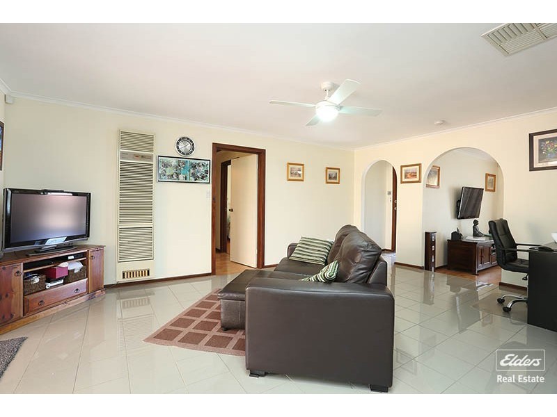 34 McKinlay Avenue, Gawler East SA 5118