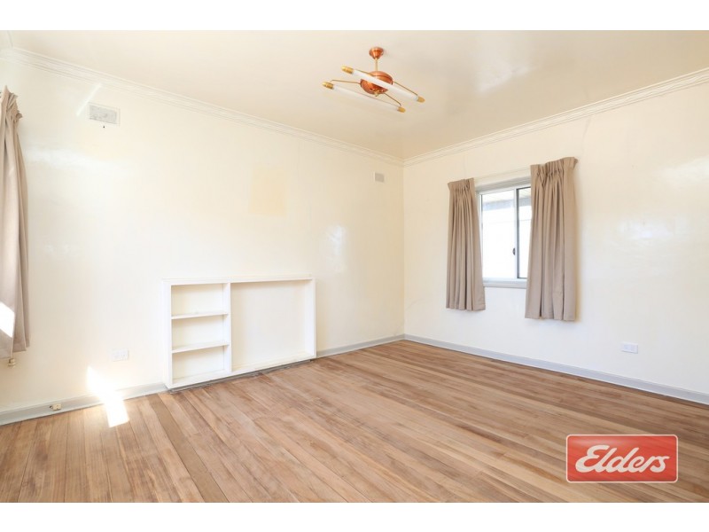 4 Krieg Road, Evanston Park SA 5116