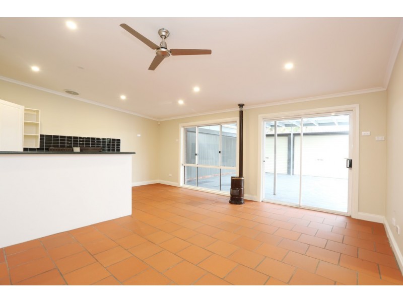 1 Dean Street, Gawler West SA 5118