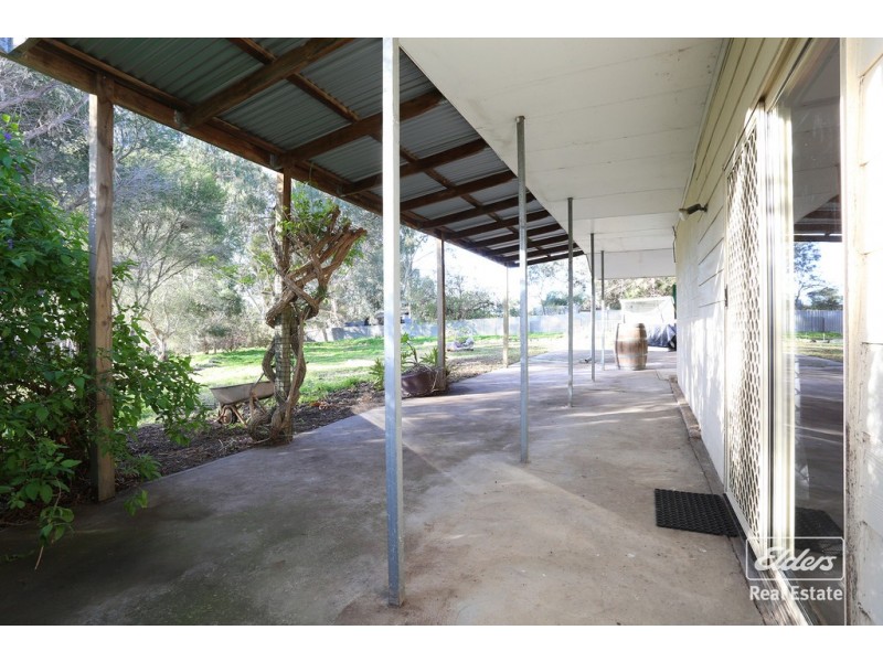 207 Cockatoo Lane, Cockatoo Valley SA 5351