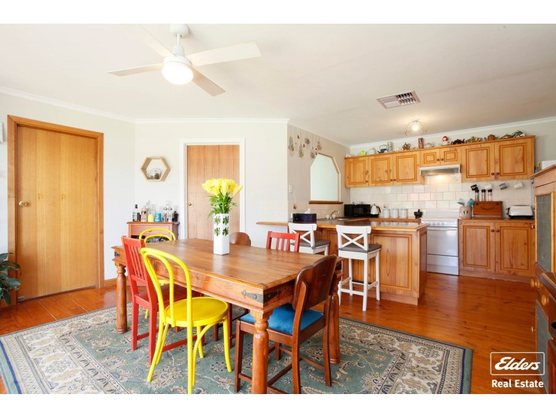 6 David Randall Street, Williamstown SA 5351