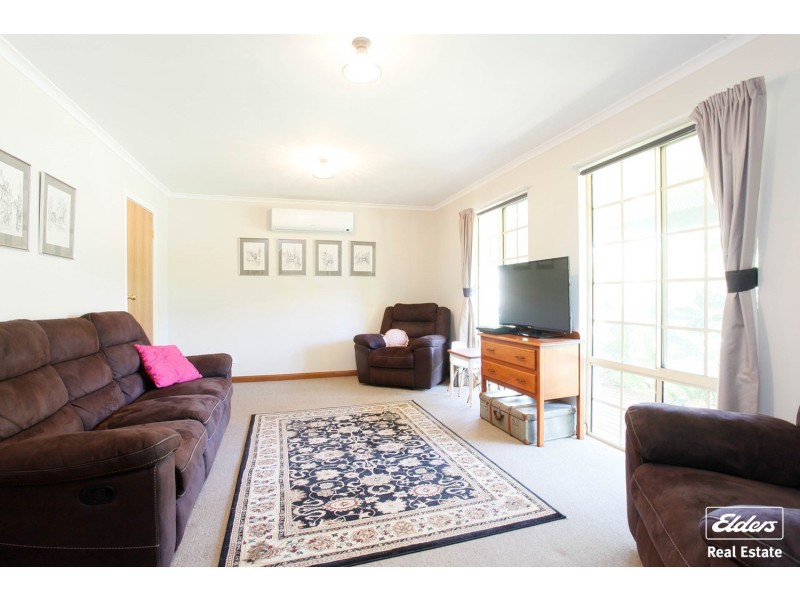 6 David Randall Street, Williamstown SA 5351