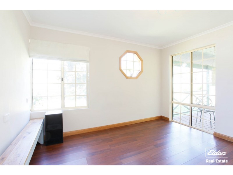 6 David Randall Street, Williamstown SA 5351