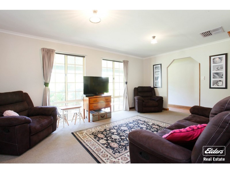 6 David Randall Street, Williamstown SA 5351