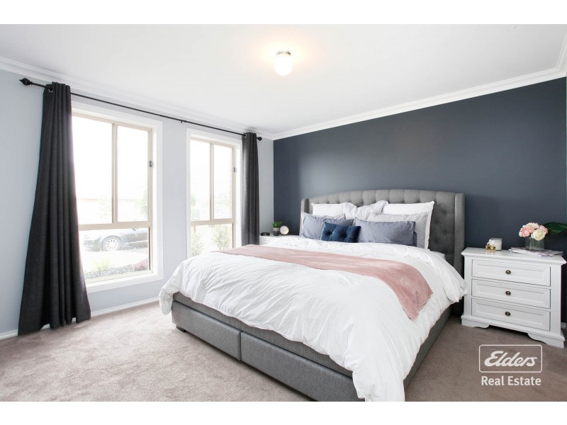 3 Lawes Terrace, Reid SA 5118