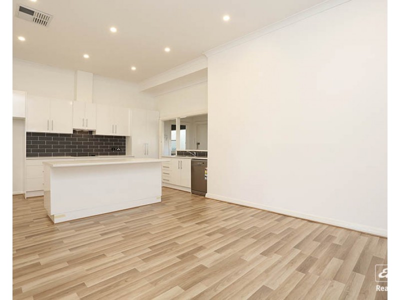 3 Chamberlain Road, Willaston SA 5118