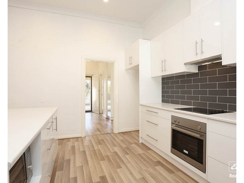 3 Chamberlain Road, Willaston SA 5118