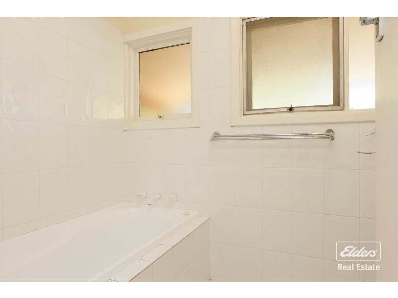 16 Elgin Avenue, Evanston SA 5116