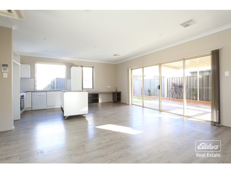 5 Pearce Road, Evanston Gardens SA 5116