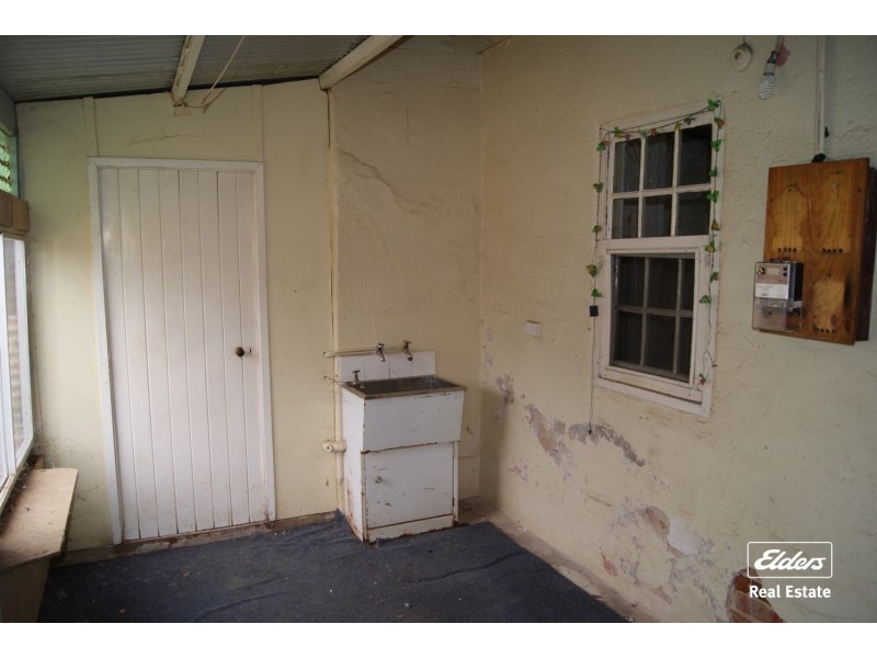 11 Paxton Street, Willaston SA 5118