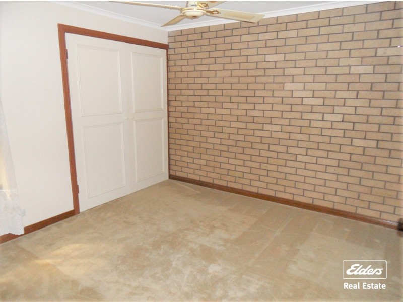 2/11 Queen Street, Willaston SA 5118