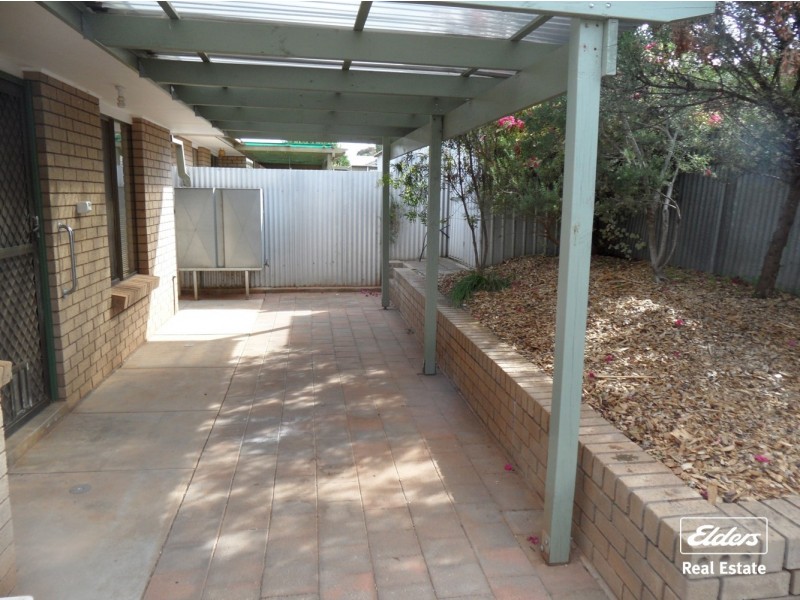 2/11 Queen Street, Willaston SA 5118