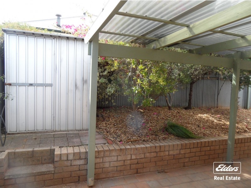 2/11 Queen Street, Willaston SA 5118