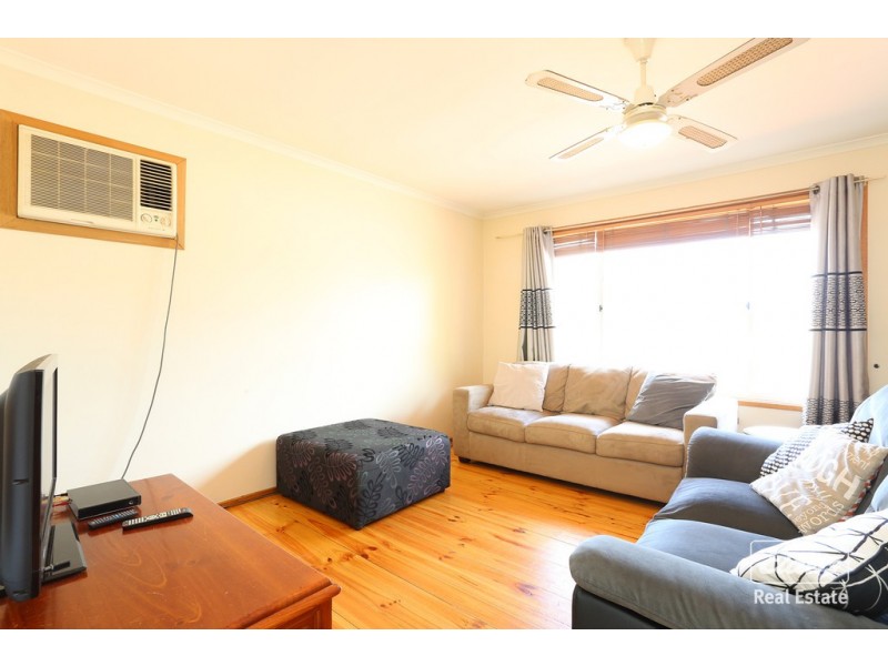 32 McInerney Court, Andrews Farm SA 5114