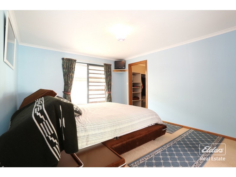 7 Trinity Drive, Evanston Park SA 5116