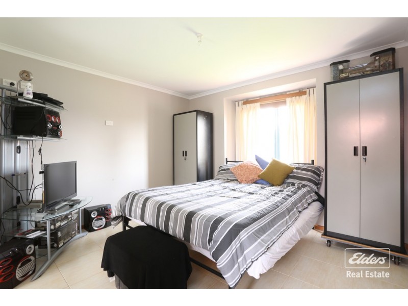 7 Trinity Drive, Evanston Park SA 5116